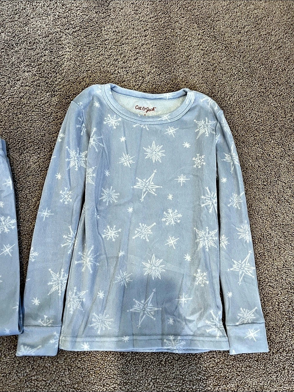 Snowflake Pajama Set - Picture 2 of 3